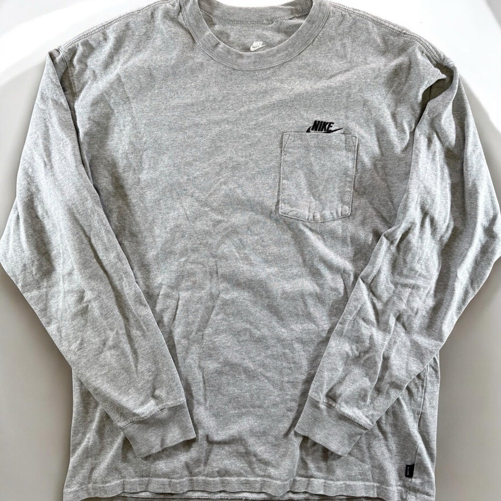 Nike Max 90 Long Sleeve Pocket T-Shirt Mens Medium Gray‎ Loose Fit Streetwea